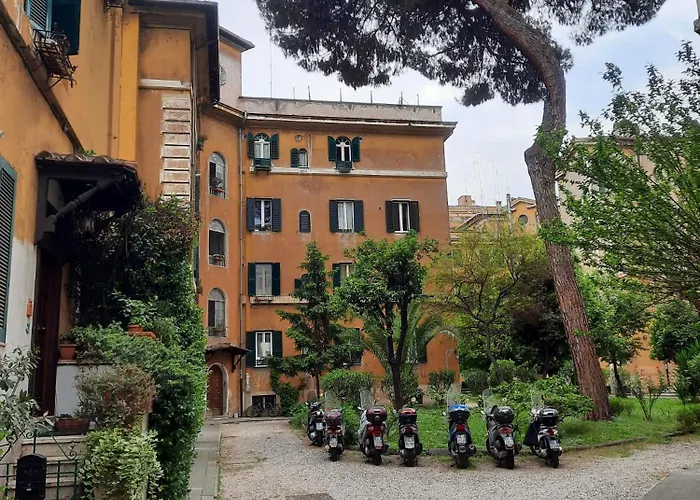 Apartment Casetta Miclo A 2 Minuti Dalla Metro A E C Vicino Al Colosseo Rom